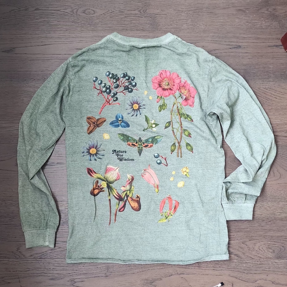 Long sleeve t-shirt, size S